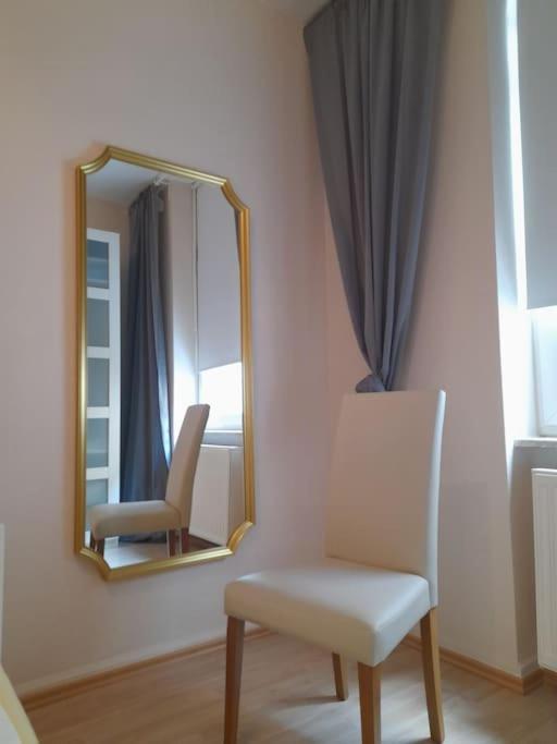 Zwei-Zimmer Wohnung In Wiesbadens Westend 外观 照片