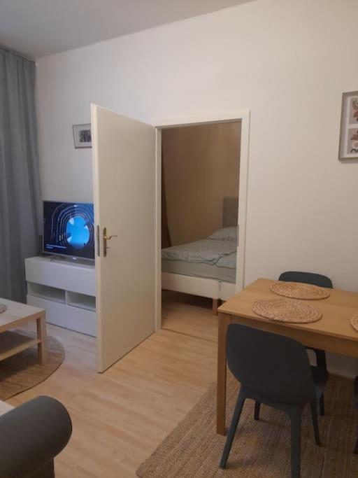 Zwei-Zimmer Wohnung In Wiesbadens Westend 外观 照片